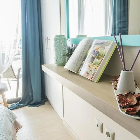 Aslanis Luxury Suites * Салоники
