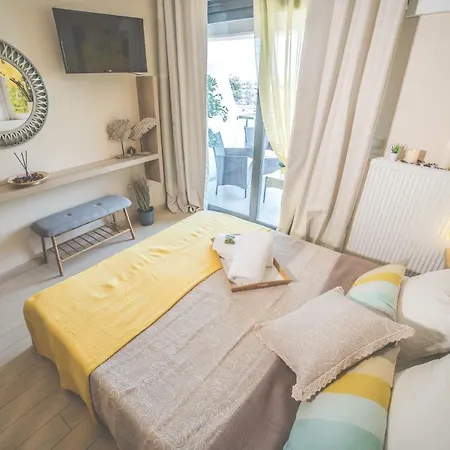 Aslanis Luxury Suites Салоники