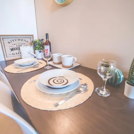 Aslanis Luxury Suites Apartment *