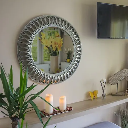 Aslanis Luxury Suites Apartment *